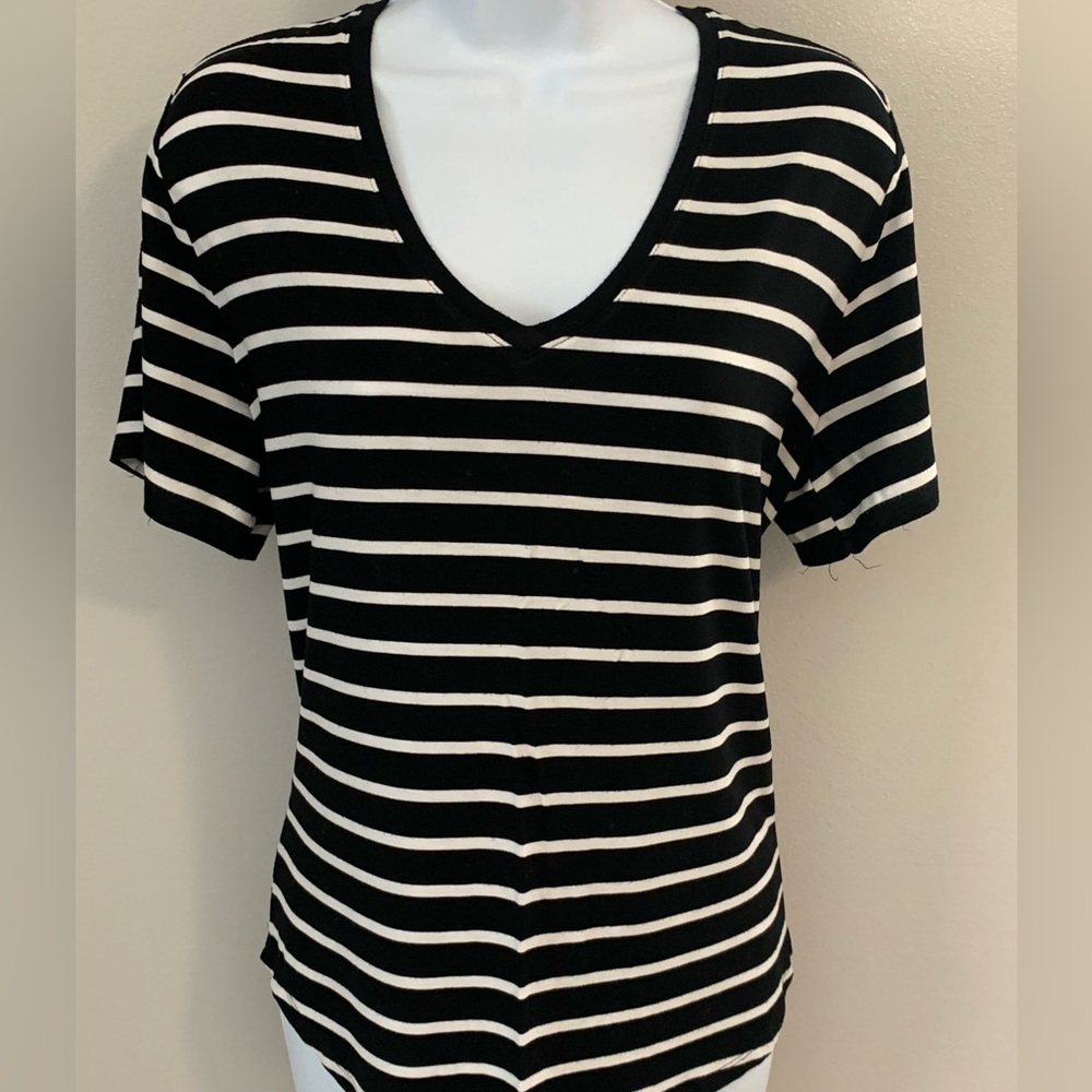 Old Navy Tee